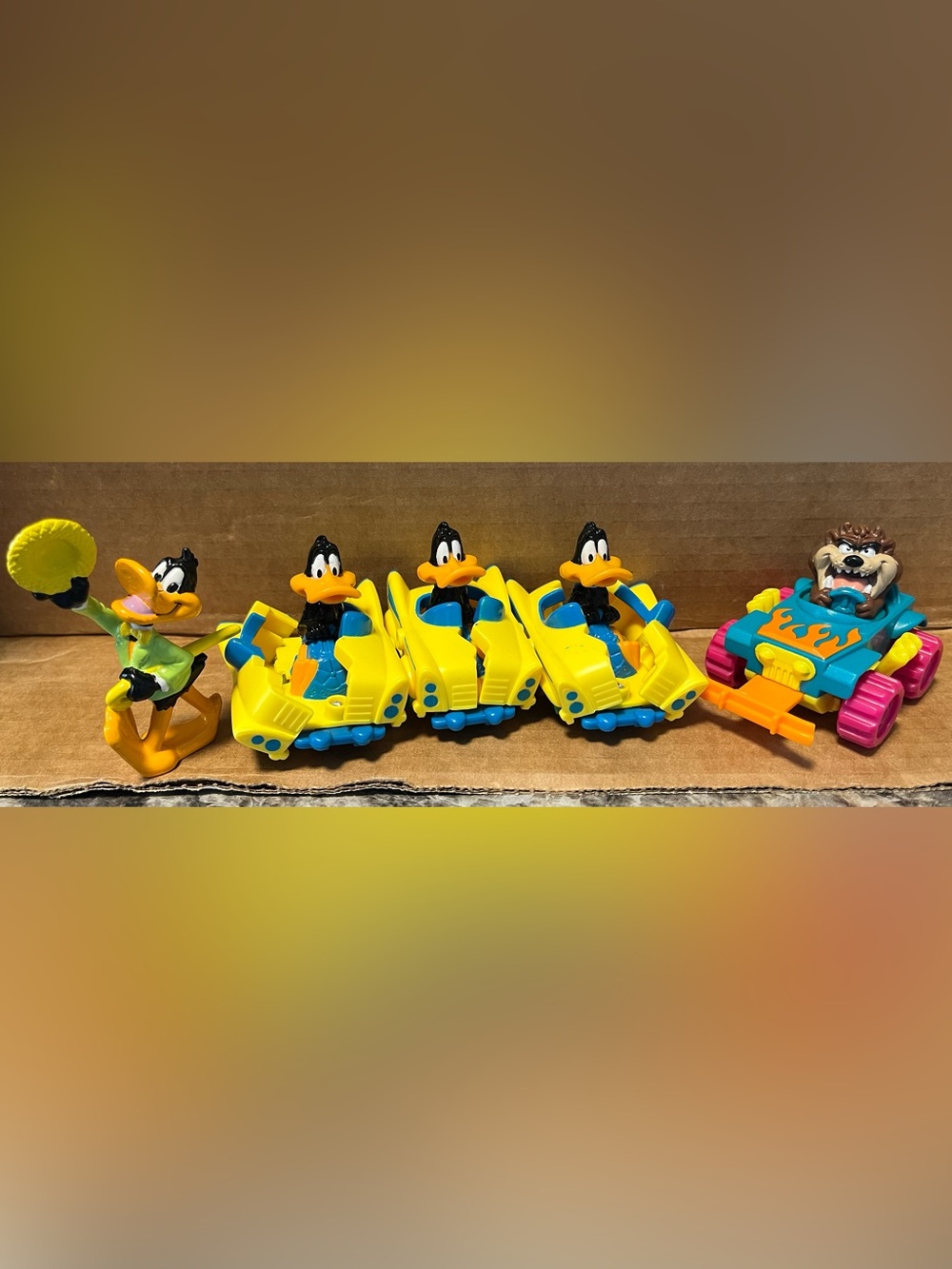 Warner Bros. Daffy Duck & Taz Bright Yellow Character Car Set